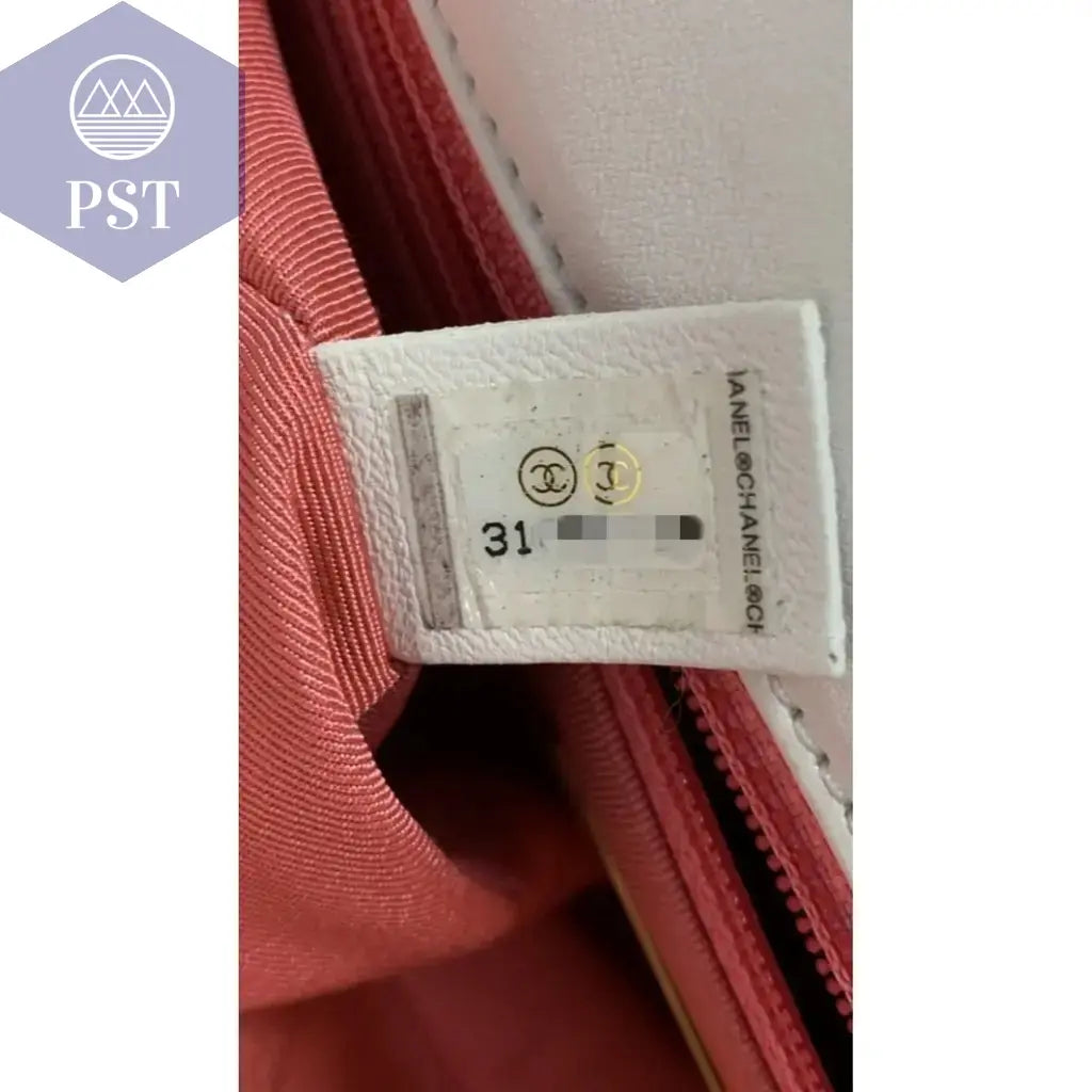Luxus Designer Handtasche CC OVP Chanel 19 weiß PST PS Tradings Handtasche PST PS Tradings  PST PS Tradings Luxus Designer Handtasche CC OVP Chanel 19 weiß Handtasche