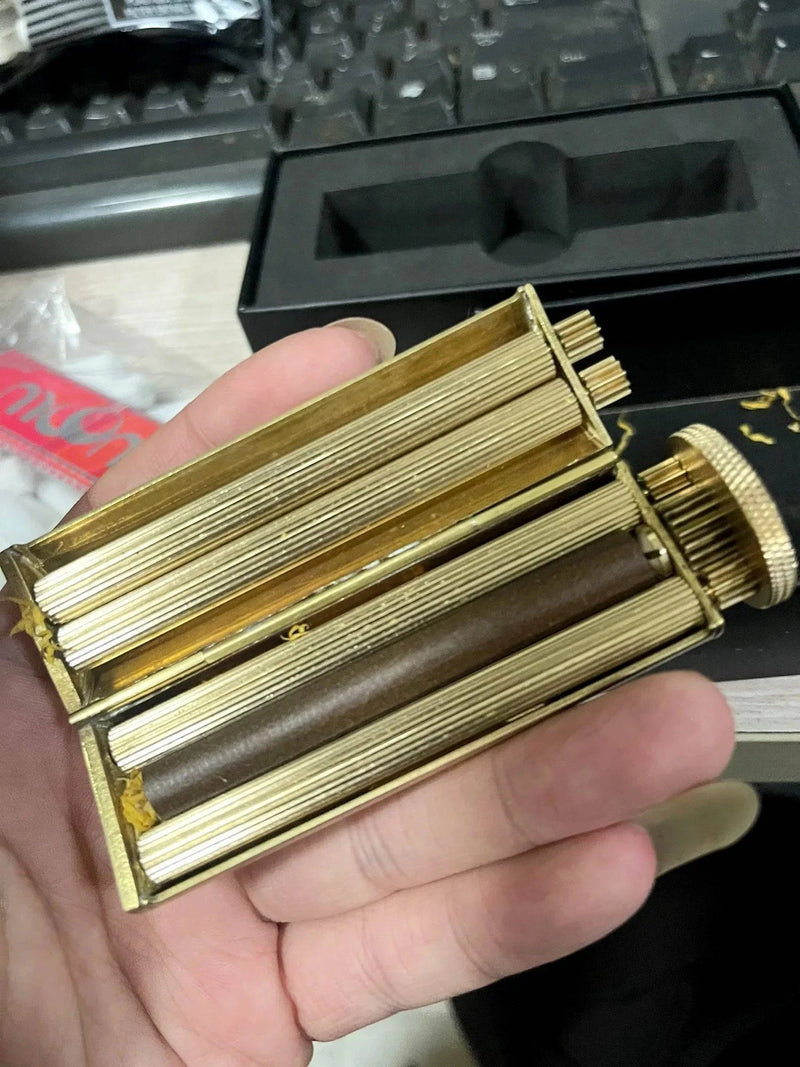 Antique Style Brass Cigarette maker Material Manual Mechanical Feeling Tobacco Rolling Machine Retro Nostalgia 70MM Paper Roller - Property & Safety Tradings