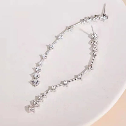 Silberne Nadel, lange baumelnde Ohrringe für Frauen, kubischer Zirkon, Kristall, Hochzeit, weibliche Quasten-Ohrringe  fashion, women, dress, clothes     PST PS Tradings
