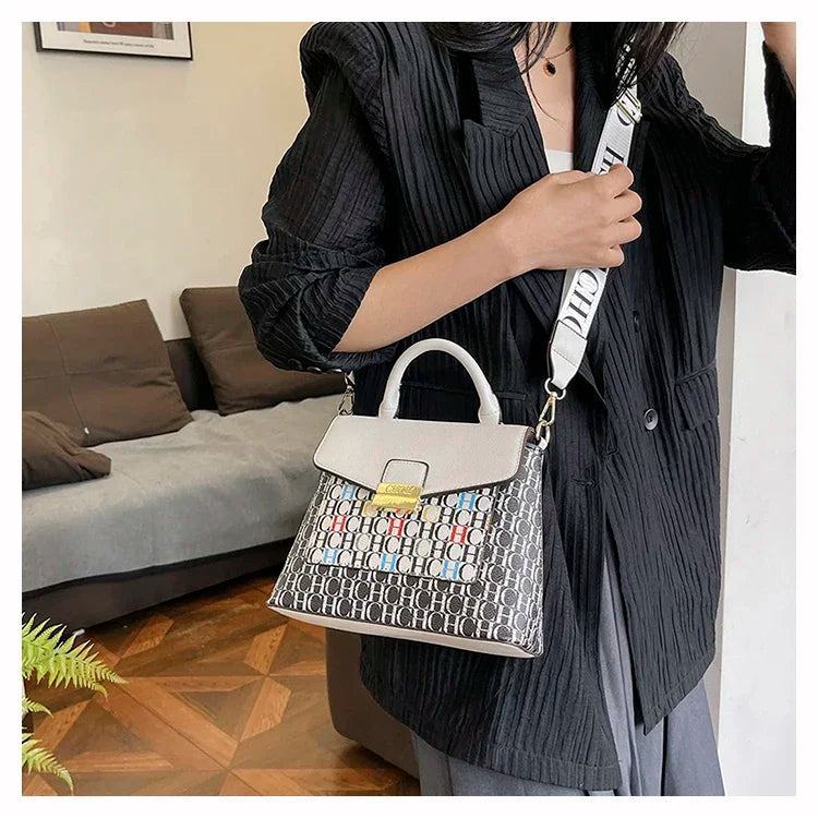 New Fashion Senior Texture Ringer Chain Women's Bag Fashion Personality Shoulder Bag Urban Simple Trend Crossbody Bag - PST PS Tradings