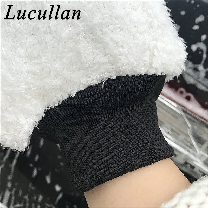 Lucullan Latest Ultra Soft Car Wash Mitt Easy To Dry Microfiber Premium Auto Detailing Mitt Best For Two Buckets Wash - PST PS Tradings